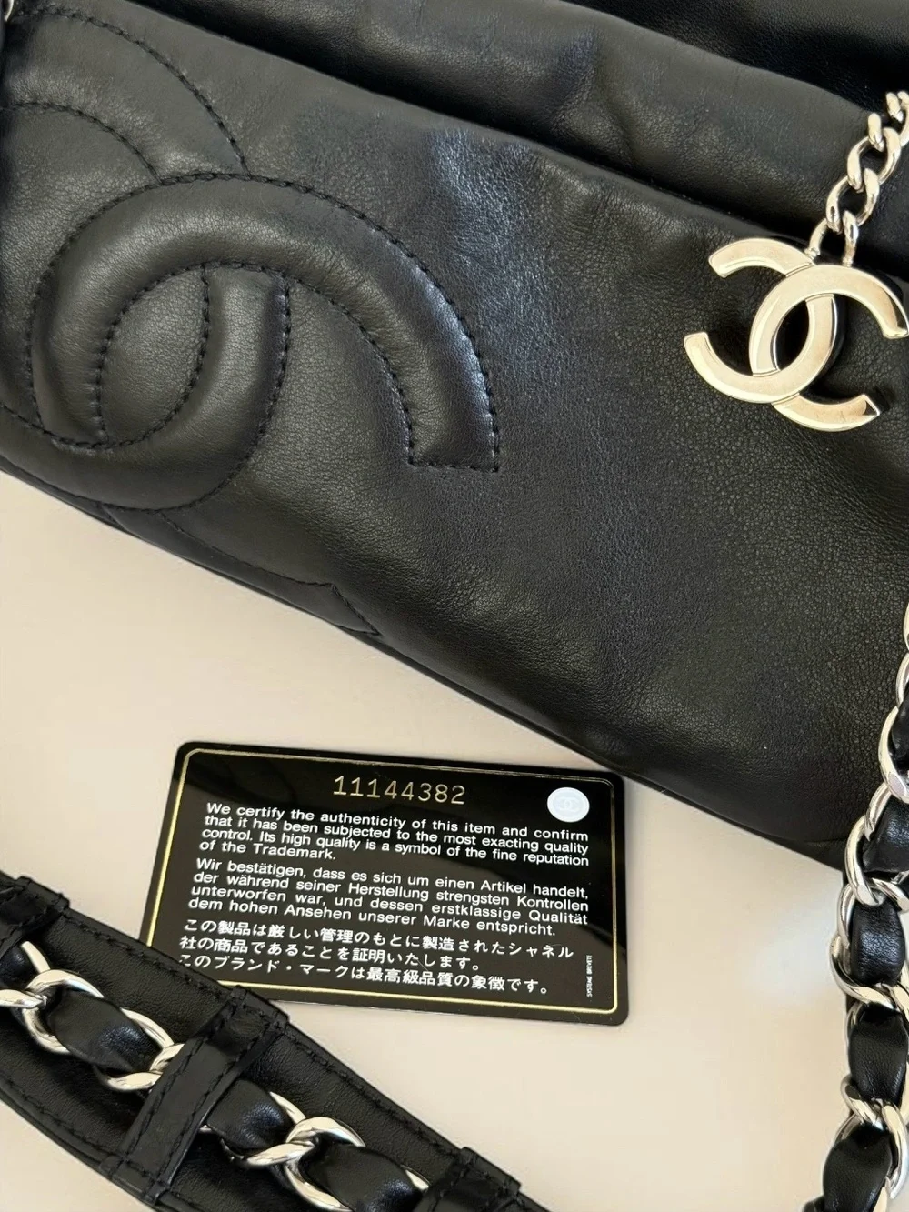 CHANEL 2006 Lux Ligne Accordian Shoulder Bag - Picture 14 of 15
